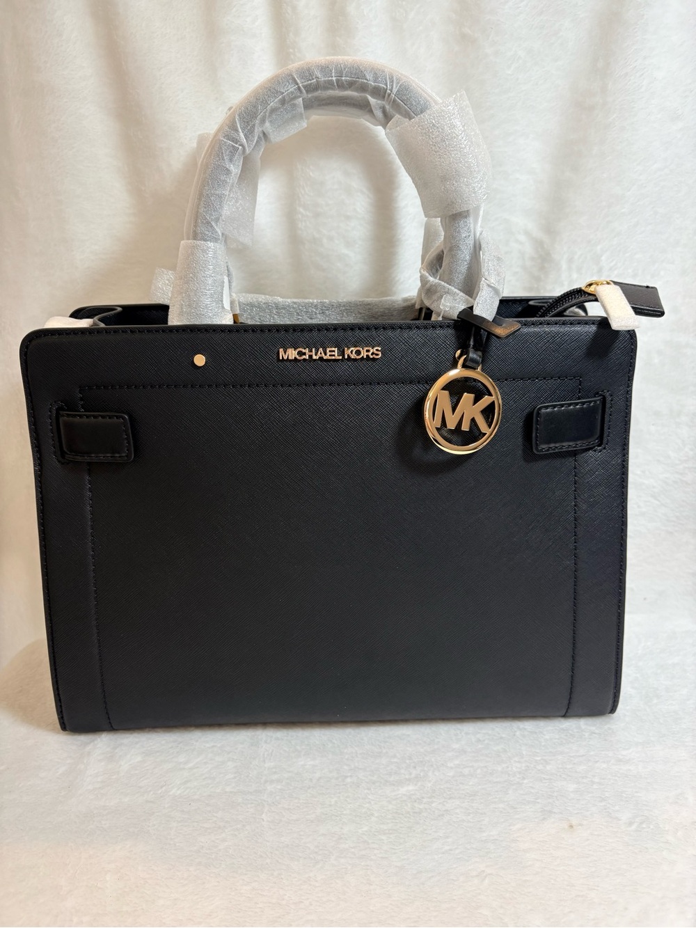 *NWT* Michael Kors Rayne Medium Saffiano Leather Satchel (Color: Black)
